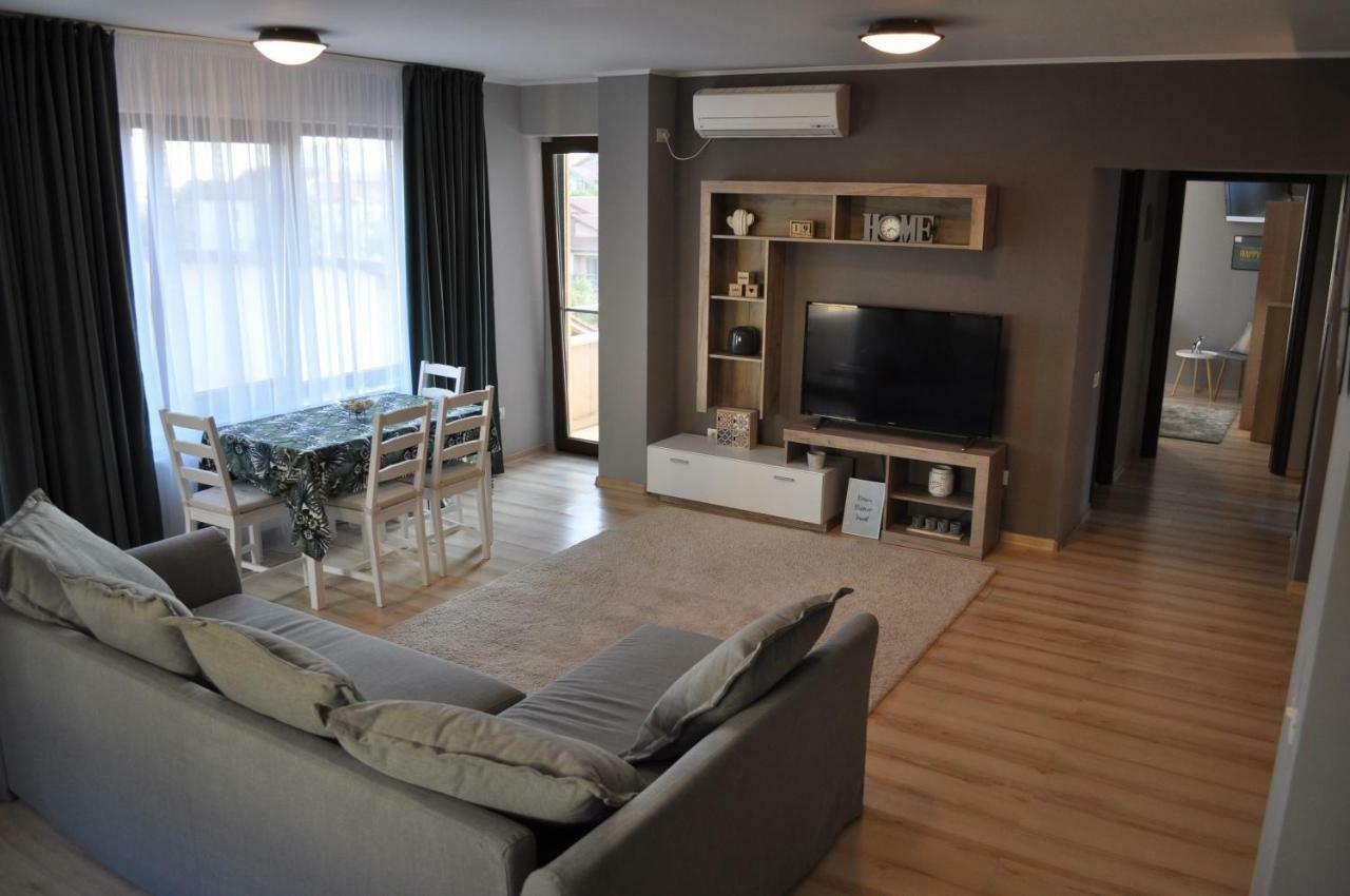 Sleep & Fly Apartment Отопени Екстериор снимка