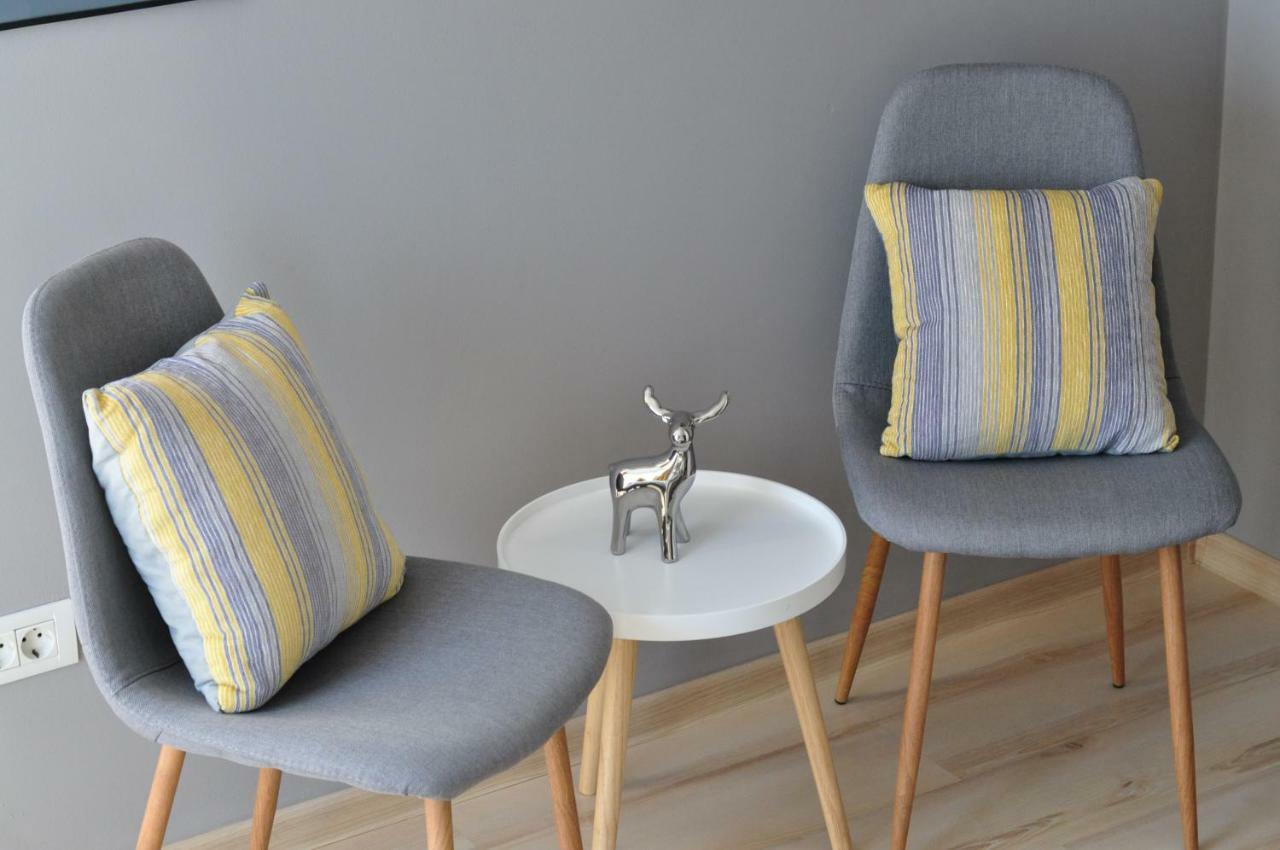 Sleep & Fly Apartment Отопени Екстериор снимка